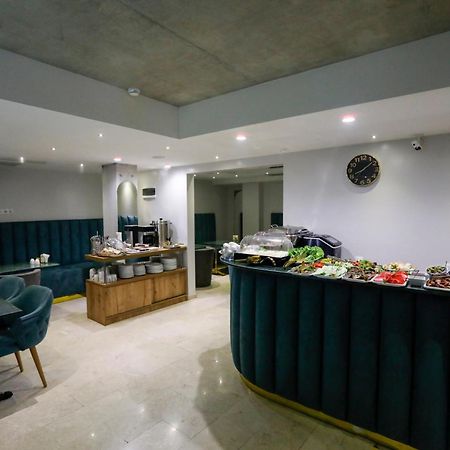 M 1 T Hotel Τυφλίδα Εξωτερικό φωτογραφία