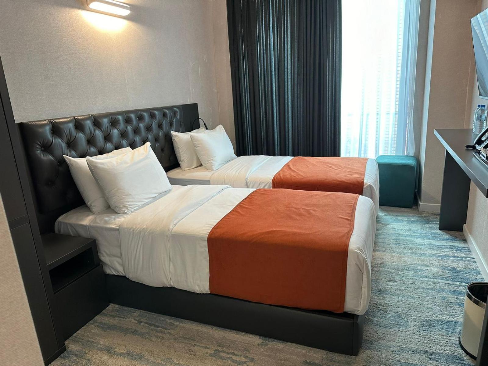 M 1 T Hotel Τυφλίδα Εξωτερικό φωτογραφία