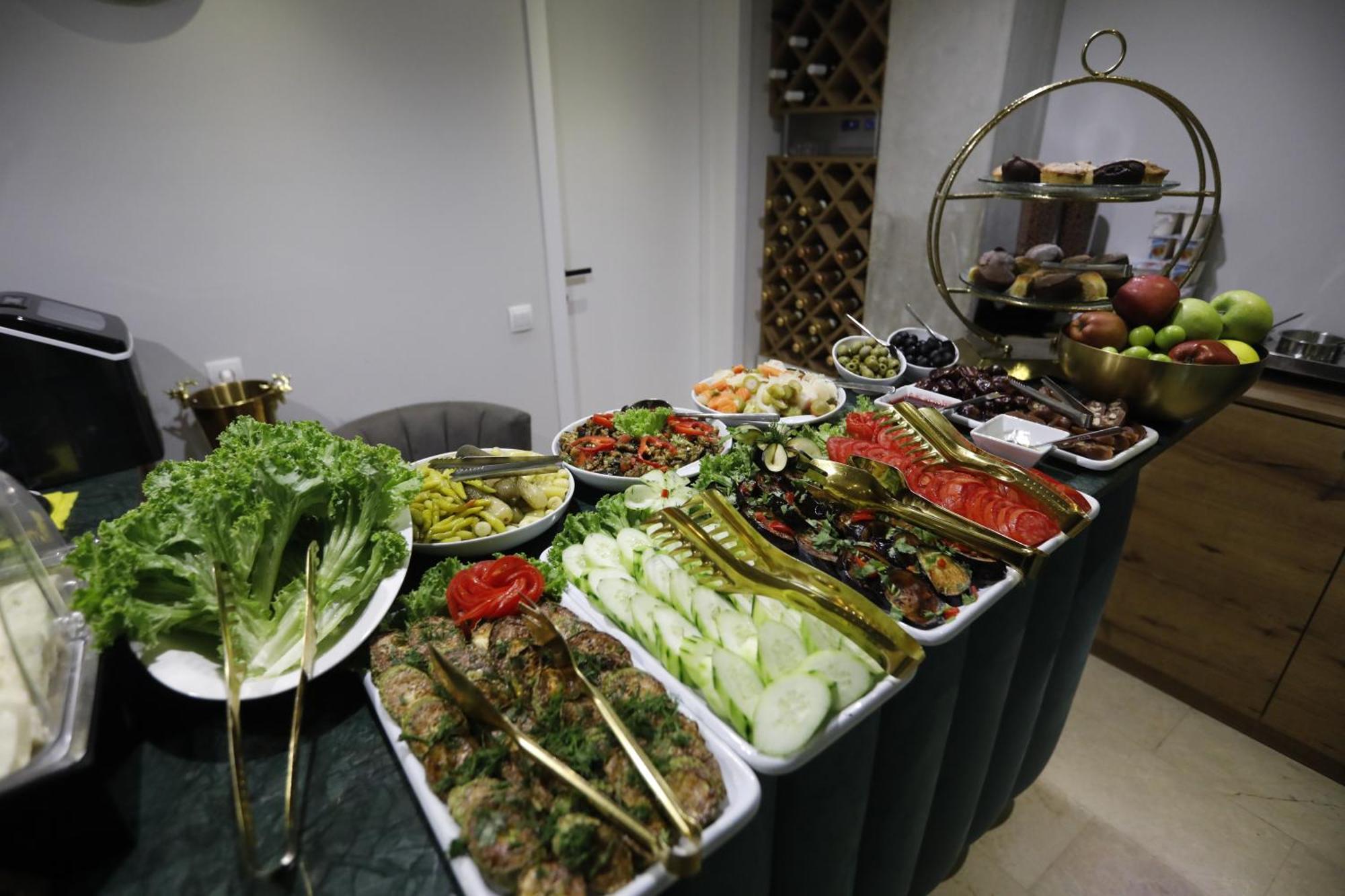 M 1 T Hotel Τυφλίδα Εξωτερικό φωτογραφία