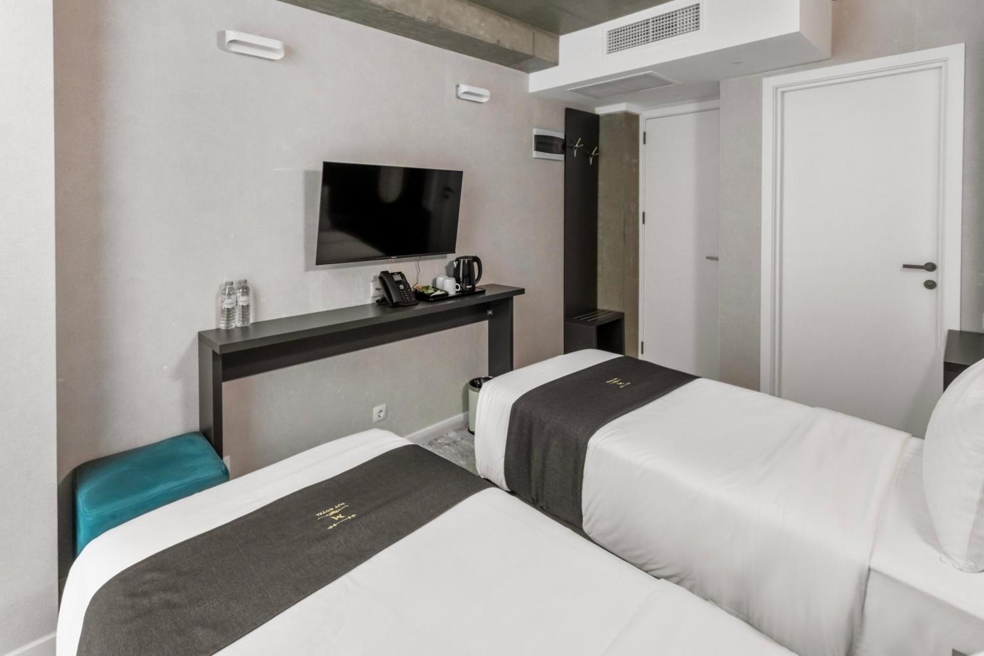 M 1 T Hotel Τυφλίδα Εξωτερικό φωτογραφία