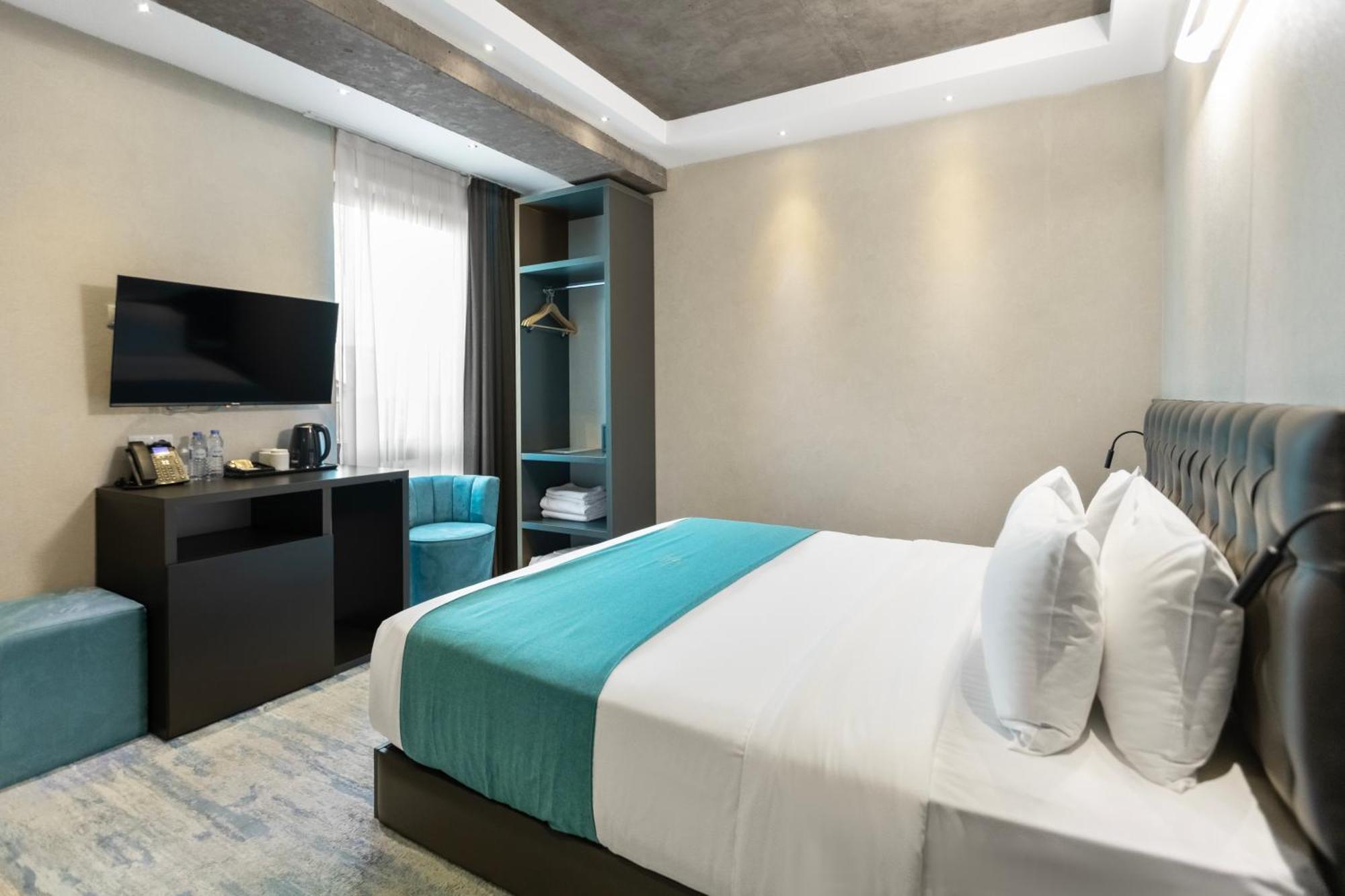 M 1 T Hotel Τυφλίδα Εξωτερικό φωτογραφία