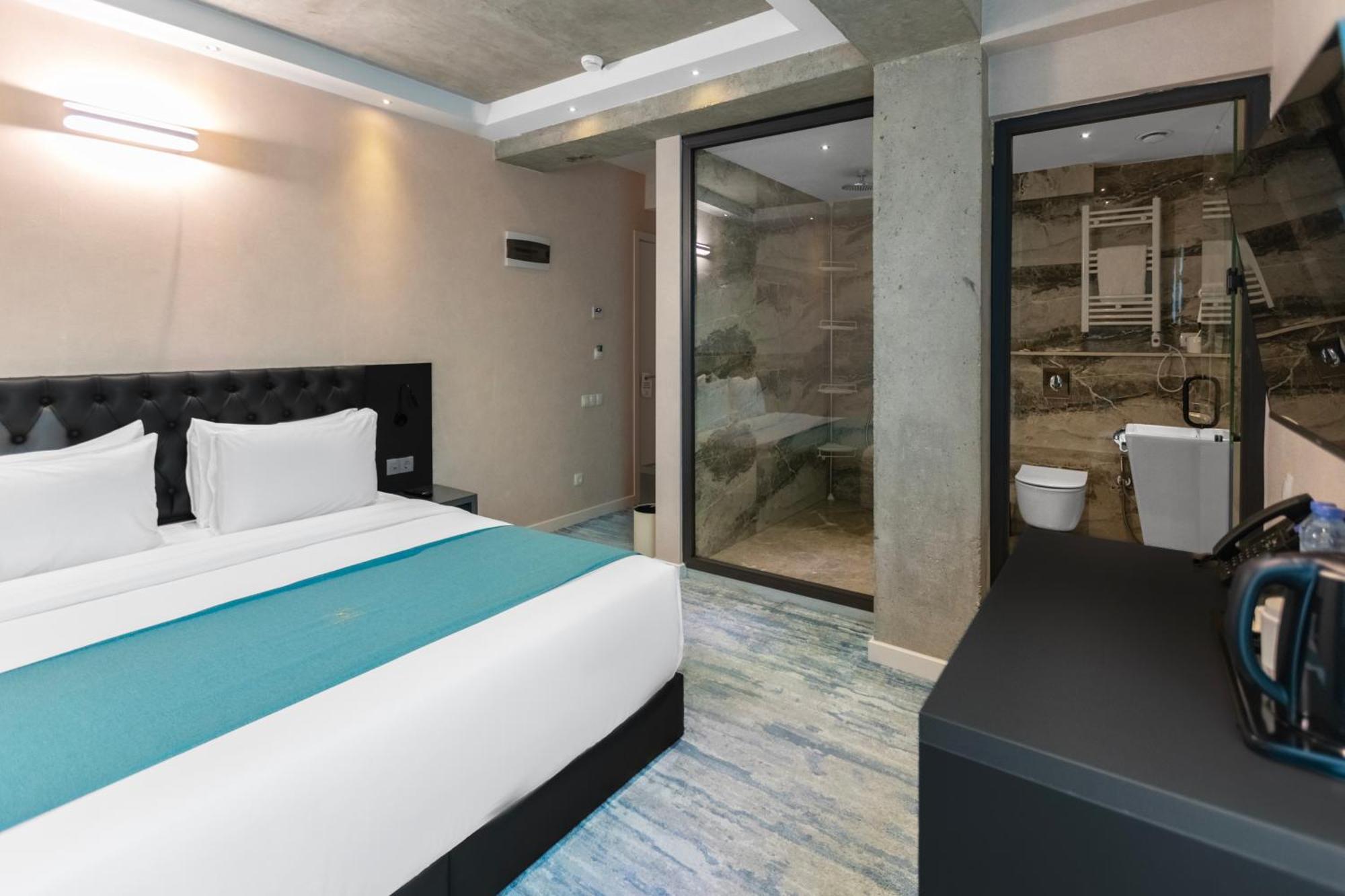 M 1 T Hotel Τυφλίδα Εξωτερικό φωτογραφία