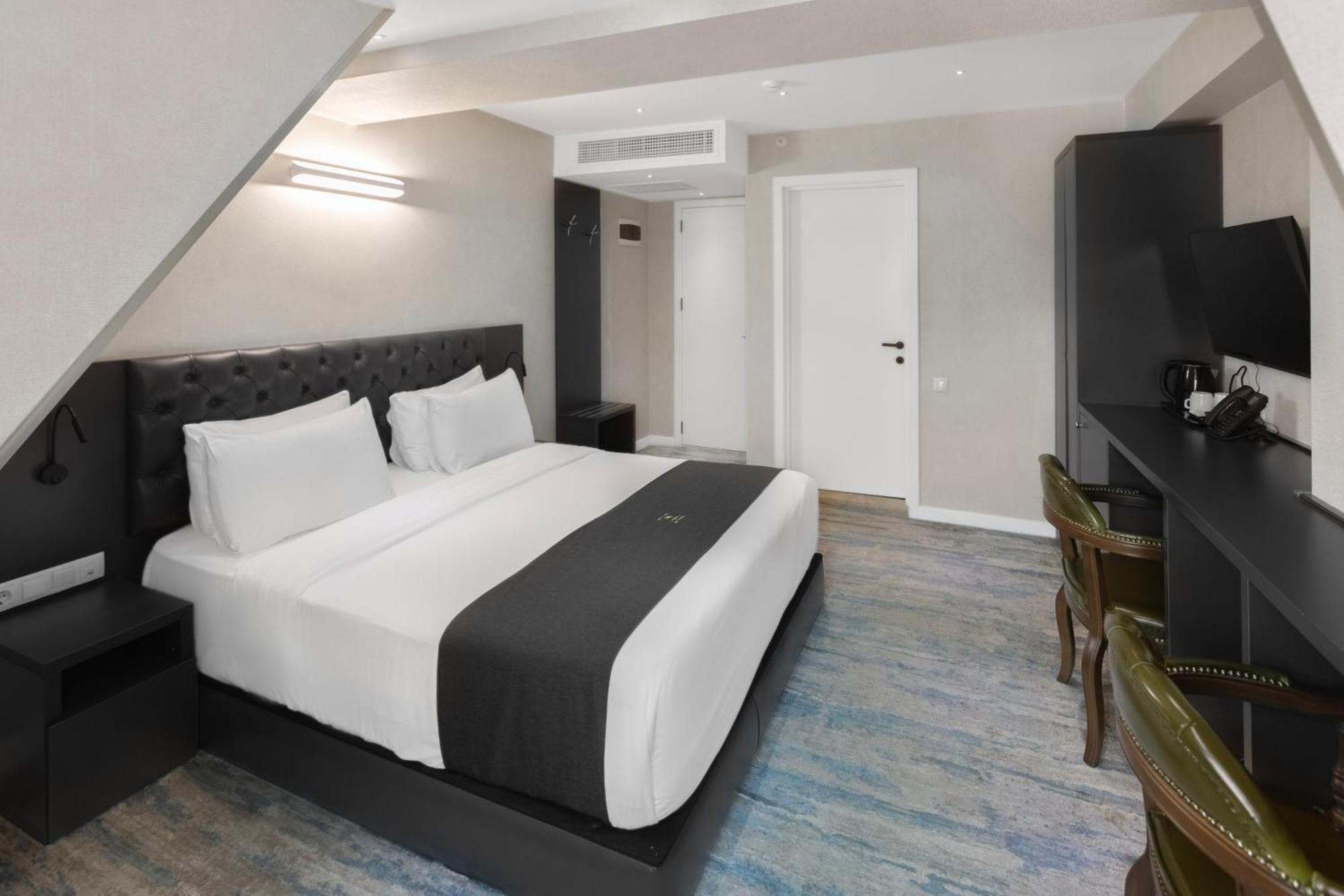 M 1 T Hotel Τυφλίδα Εξωτερικό φωτογραφία
