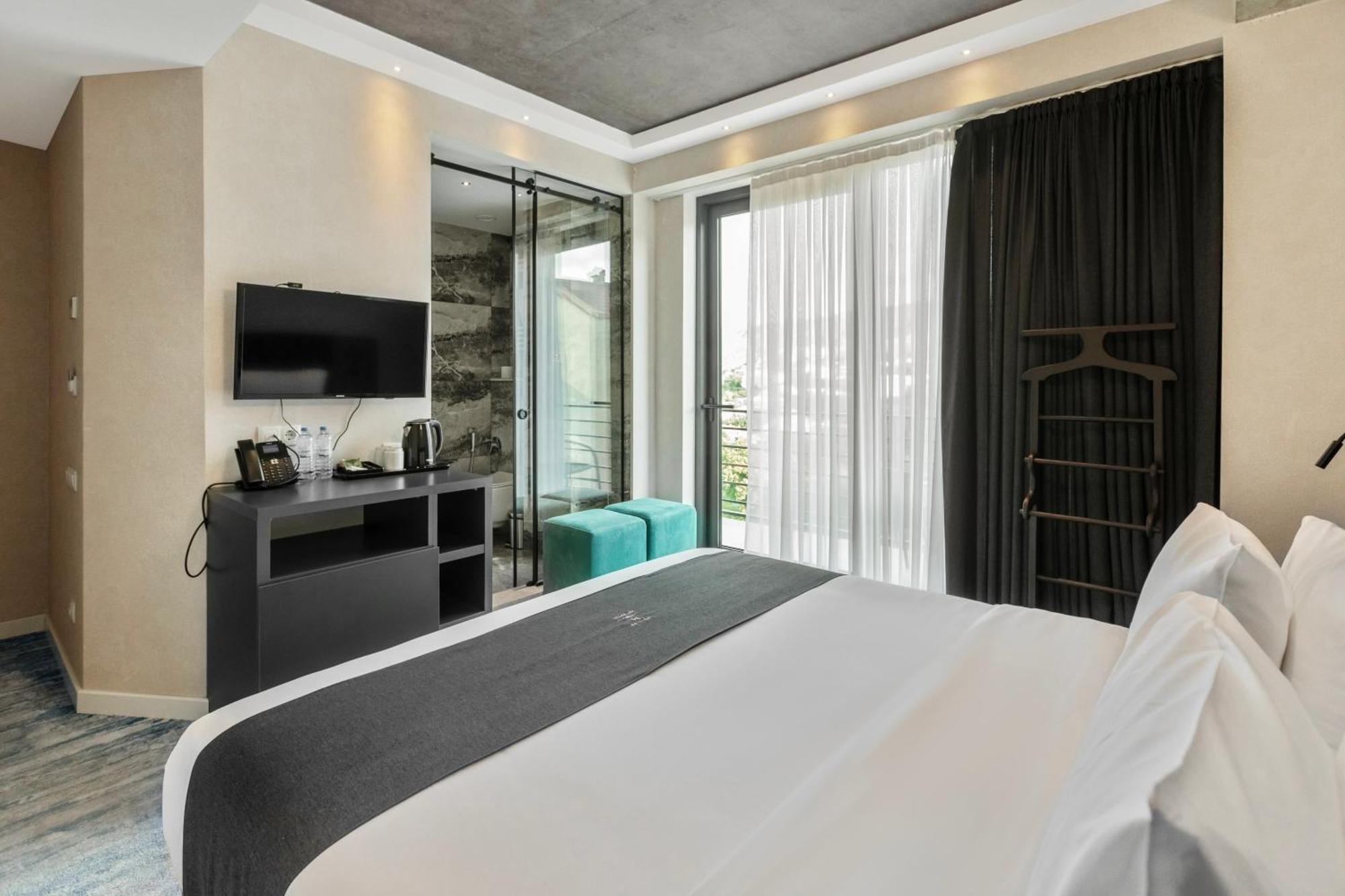 M 1 T Hotel Τυφλίδα Εξωτερικό φωτογραφία